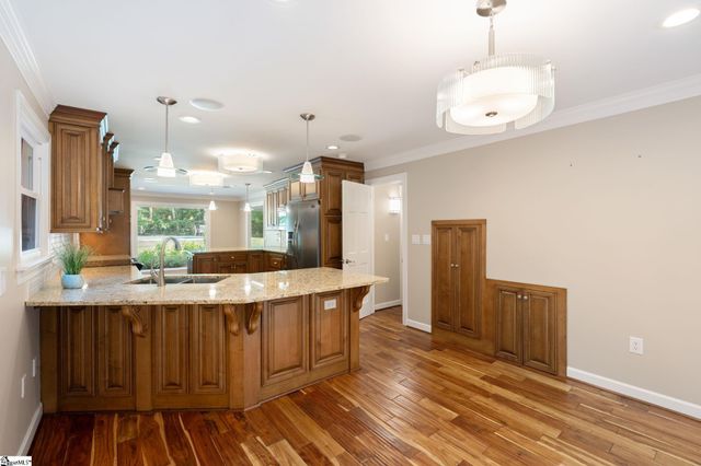 1110 W Georgia Road, Simpsonville, SC 29680