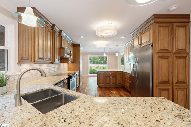 1110 W Georgia Road, Simpsonville, SC 29680