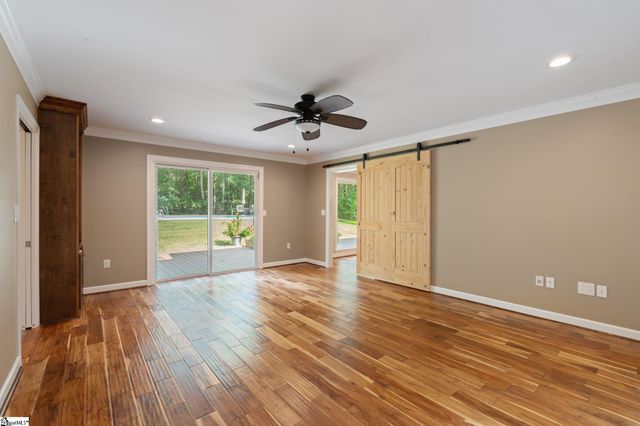 1110 W Georgia Road, Simpsonville, SC 29680