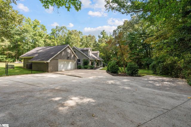 1110 W Georgia Road, Simpsonville, SC 29680