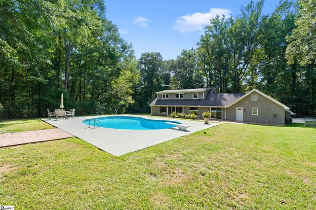 1110 W Georgia Road, Simpsonville, SC 29680