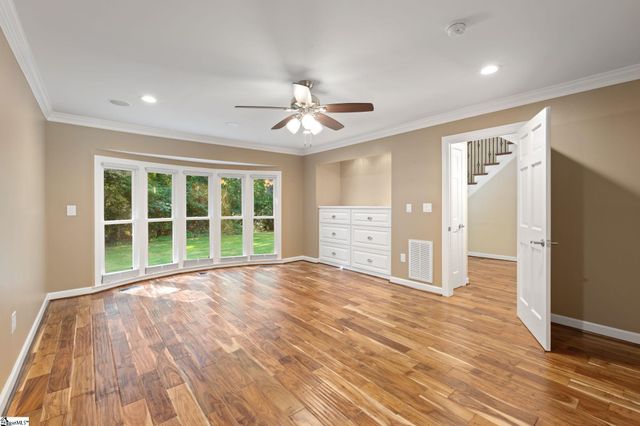 1110 W Georgia Road, Simpsonville, SC 29680