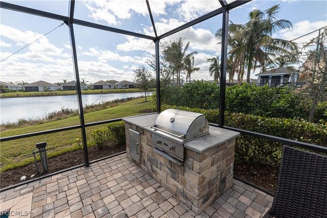 3650 Crimson LN, Fort Myers, FL 33916