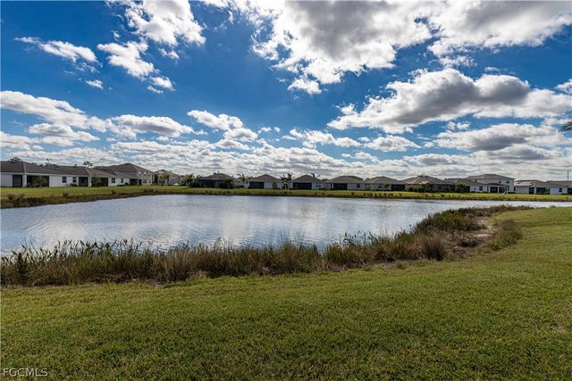 3650 Crimson LN, Fort Myers, FL 33916