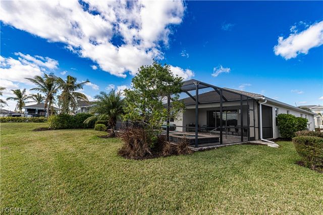 3650 Crimson LN, Fort Myers, FL 33916