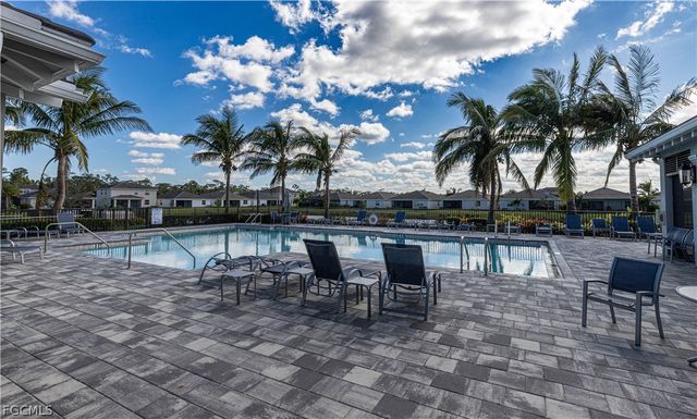 3650 Crimson LN, Fort Myers, FL 33916
