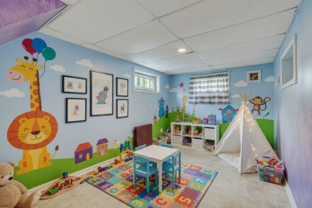 7832 Garden Lane, Justice, IL 60458