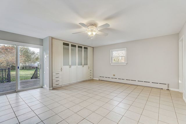 7832 Garden Lane, Justice, IL 60458