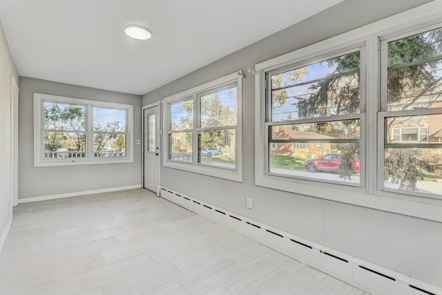 7832 Garden Lane, Justice, IL 60458