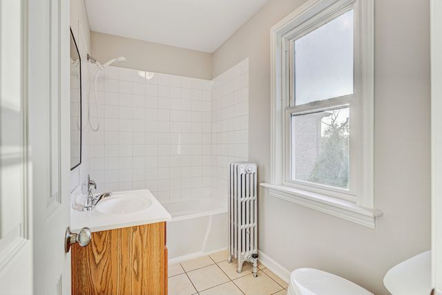 7832 Garden Lane, Justice, IL 60458