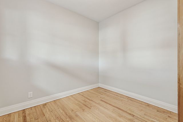 7832 Garden Lane, Justice, IL 60458