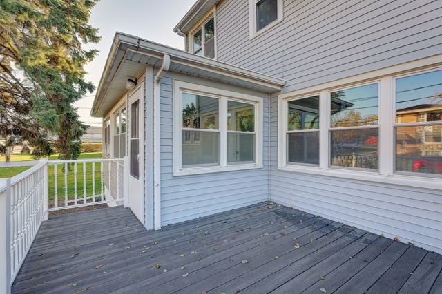 7832 Garden Lane, Justice, IL 60458