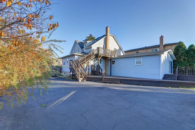 7832 Garden Lane, Justice, IL 60458