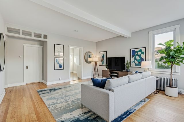 7832 Garden Lane, Justice, IL 60458