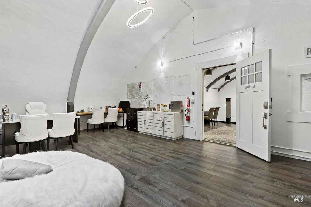 6803 W Overland Rd, Boise, ID 83709 photo 11