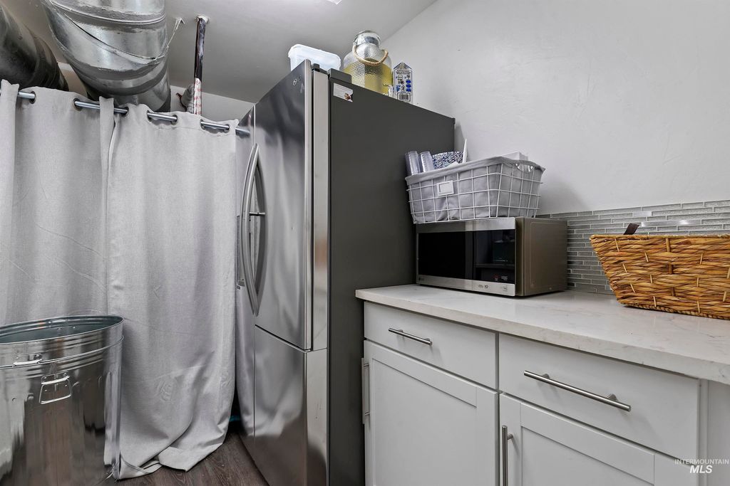 6803 W Overland Rd, Boise, ID 83709 photo 12