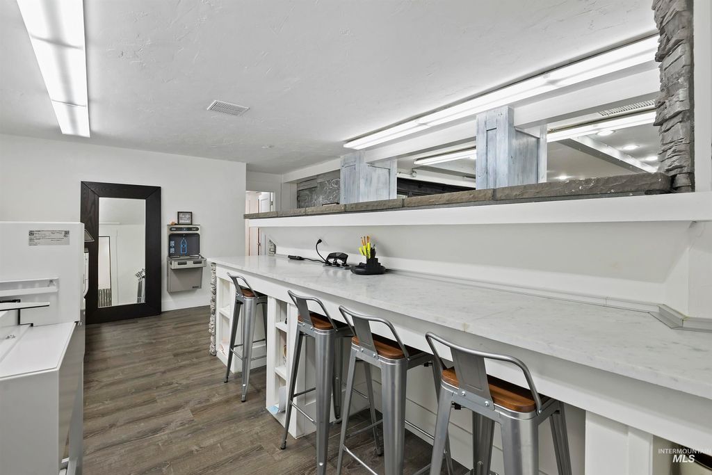 6803 W Overland Rd, Boise, ID 83709 photo 20