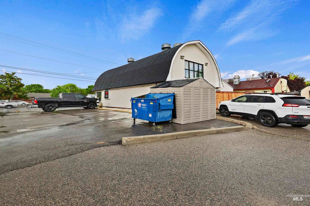 6803 W Overland Rd, Boise, ID 83709 photo 35