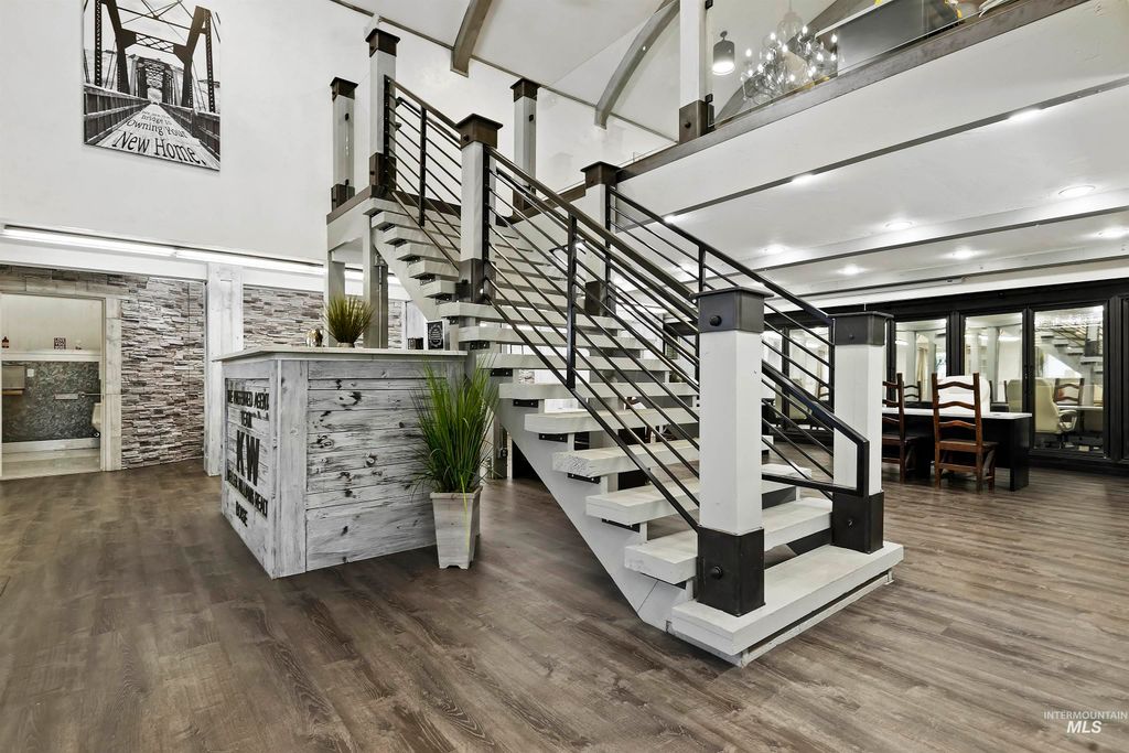 6803 W Overland Rd, Boise, ID 83709 photo 4