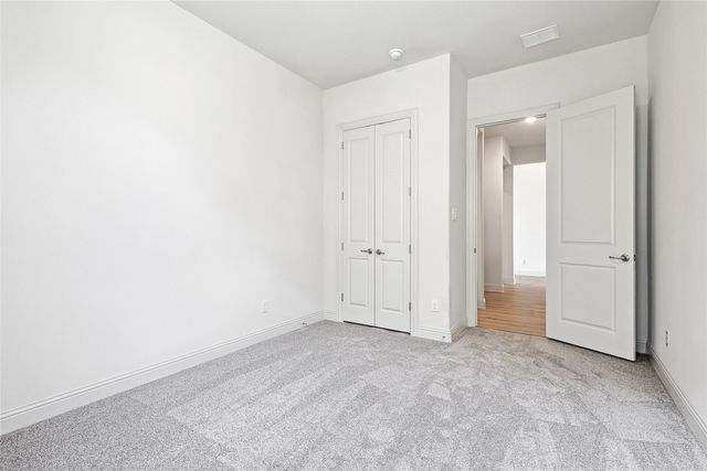 521 Carriage Hill Road, Midlothian, TX 76065