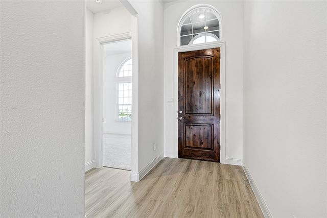 521 Carriage Hill Road, Midlothian, TX 76065