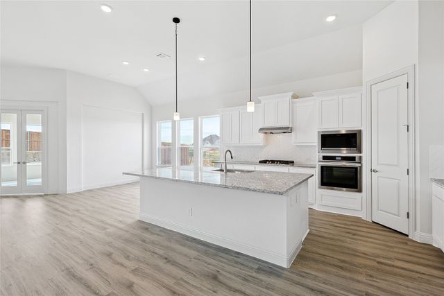 521 Carriage Hill Road, Midlothian, TX 76065