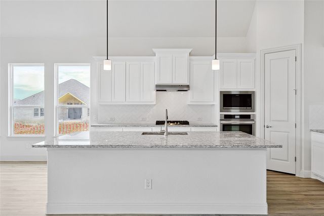 521 Carriage Hill Road, Midlothian, TX 76065