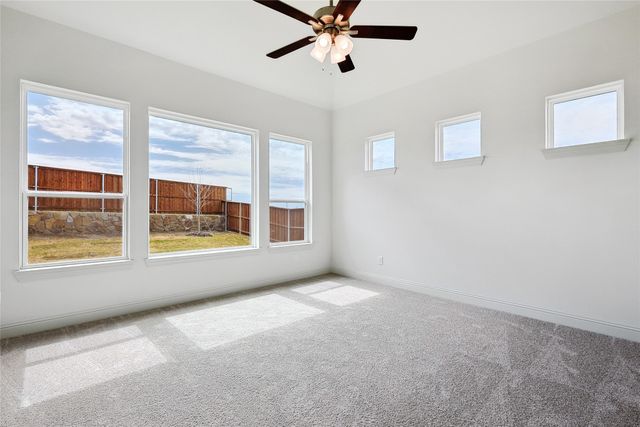 521 Carriage Hill Road, Midlothian, TX 76065