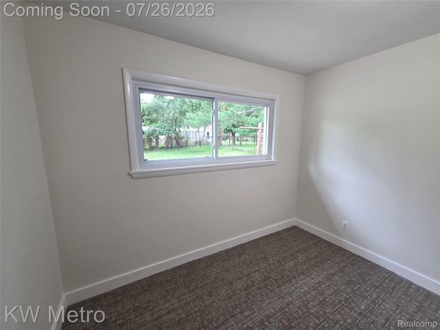 1755 Wellington Avenue, Bloomfield Hills, MI 48302