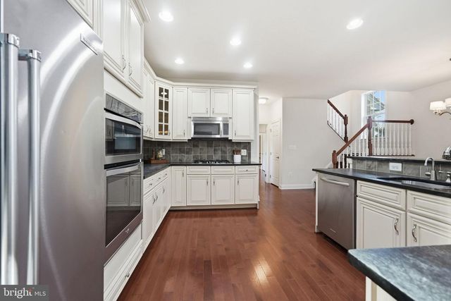 10801 PINNACLE DR, Spotsylvania, VA 22551