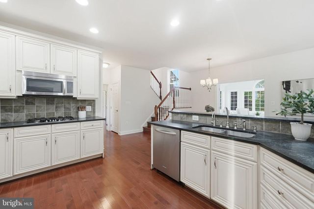 10801 PINNACLE DR, Spotsylvania, VA 22551