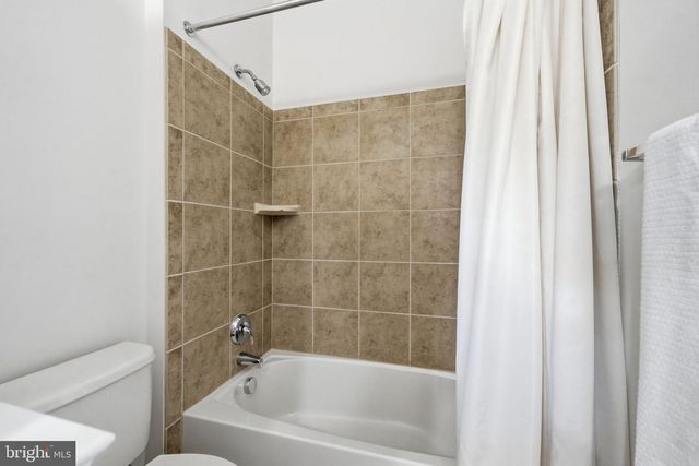 10801 PINNACLE DR, Spotsylvania, VA 22551