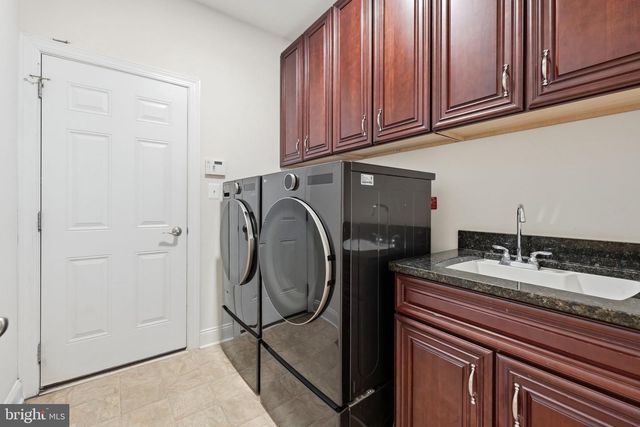 10801 PINNACLE DR, Spotsylvania, VA 22551