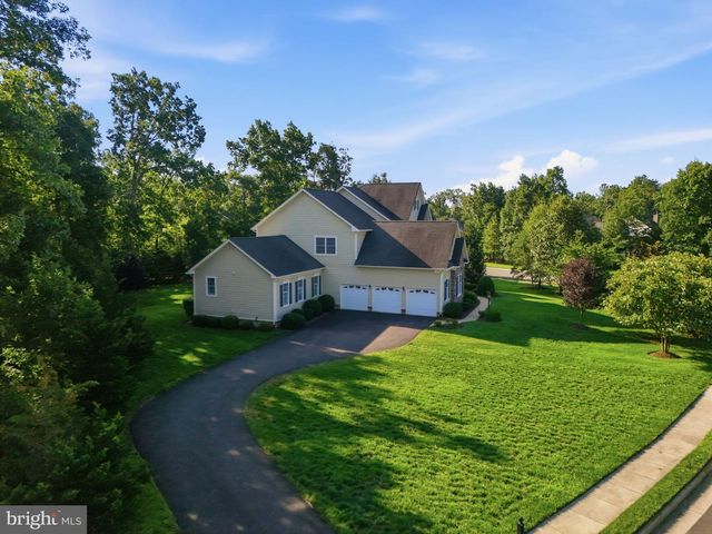 10801 PINNACLE DR, Spotsylvania, VA 22551