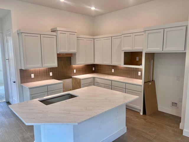 13222 Valley Orchard, Tomball, TX 77375