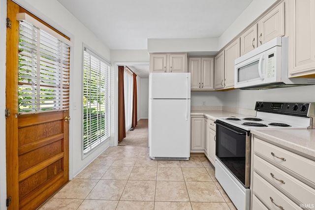 1221 N Salisbury Street, West Lafayette, IN 47906