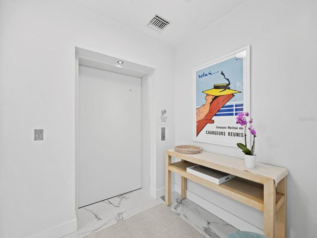 1155 N GULFSTREAM AVENUE 906, Sarasota, FL 34236