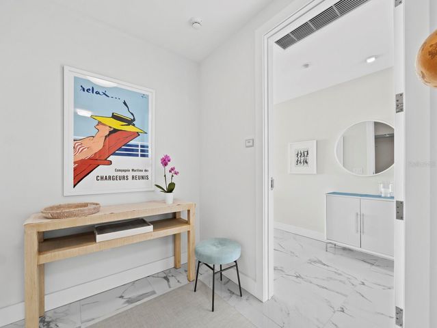 1155 N GULFSTREAM AVENUE 906, Sarasota, FL 34236