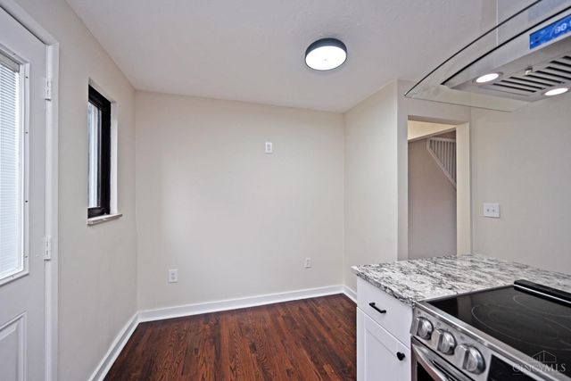 3946 Cedarwood Place, Silverton, OH 45213