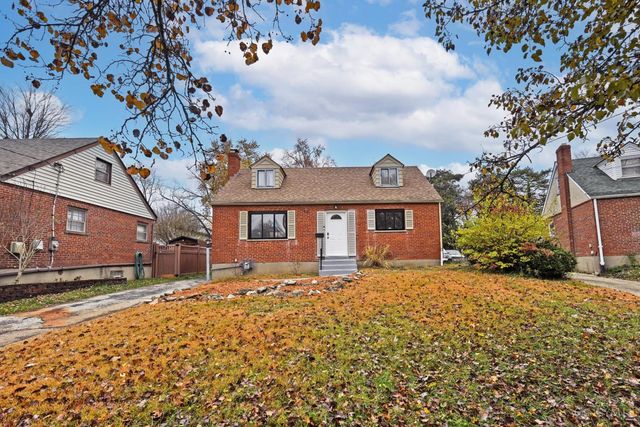 3946 Cedarwood Place, Silverton, OH 45213