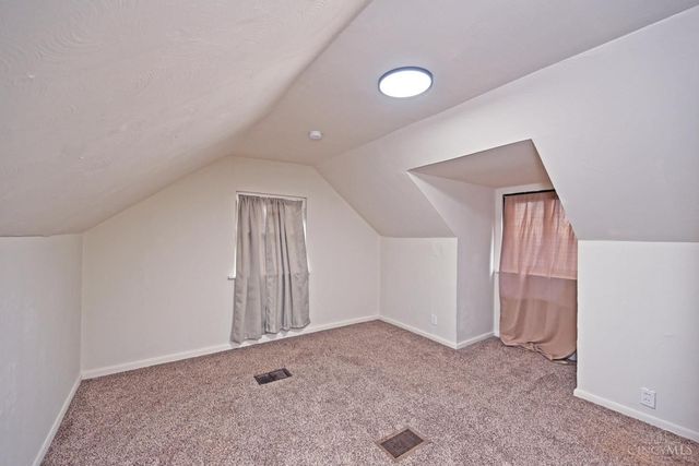 3946 Cedarwood Place, Silverton, OH 45213