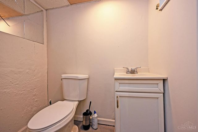 3946 Cedarwood Place, Silverton, OH 45213