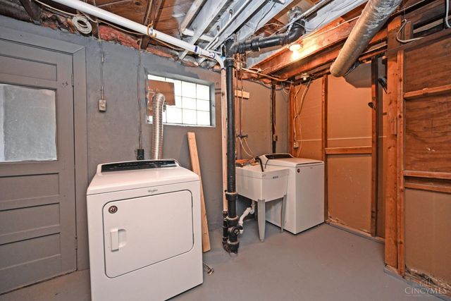 3946 Cedarwood Place, Silverton, OH 45213