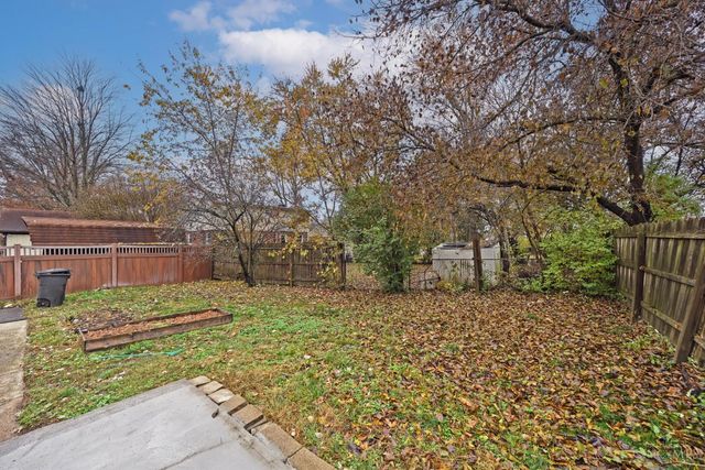 3946 Cedarwood Place, Silverton, OH 45213