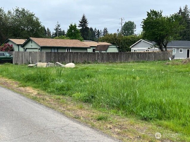 64 Pearl Place, Bremerton, WA 98310