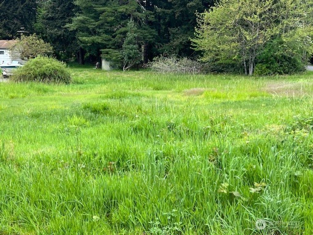 64 Pearl Place, Bremerton, WA 98310