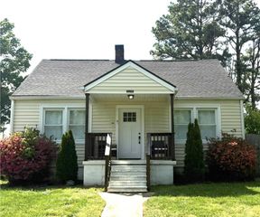2002 Denham Ave, Columbia, TN 38401