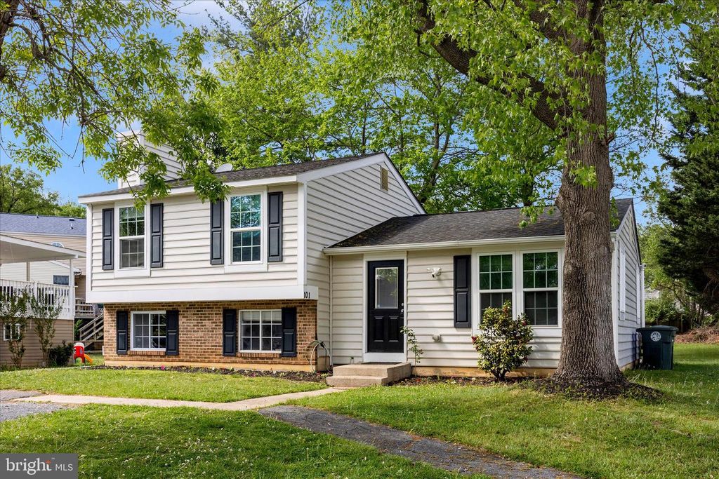 101 ANDOVER CT, Frederick, MD 21702