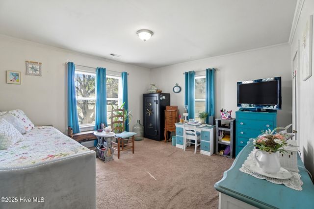 483 Meadstown Road, Elizabeth City, NC 27909