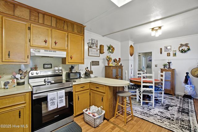 483 Meadstown Road, Elizabeth City, NC 27909